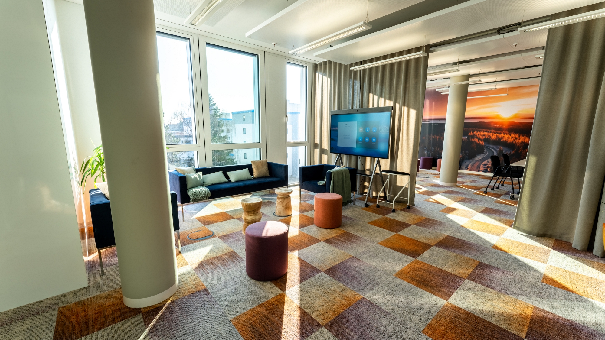 Morphosys New Workspaces interior design and furniture Morphosys New Workspaces interior design and furniture — image 2